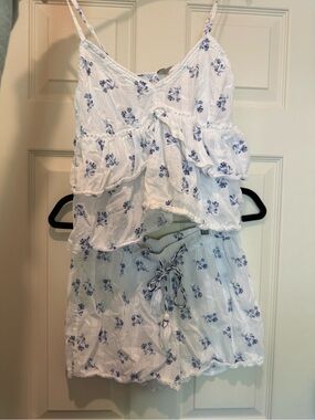 Joie White Tank Top & Shorts with Blue Floral Print 100% Cotton